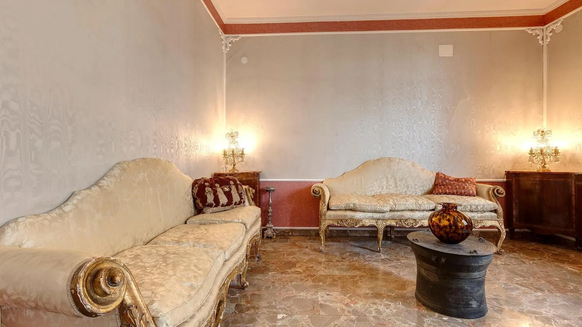 Fiorenza Historical Apartment By Mamo Florencie